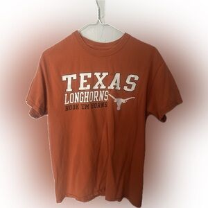 Texas Longhorns 'Hook 'Em Horns' Graphic Tee - Burnt Orange